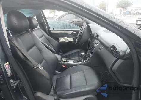 2005 Mercedes-Benz C 230 Kompressor Sport from USA, damaged, VIN WDBRF40J25F617425